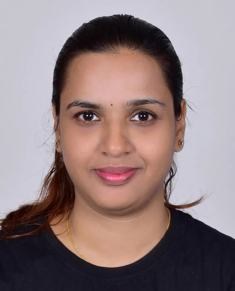 Roshni Vishnu photo